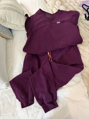 Figs Plum V-Neck Flutter Top Scrub Set - Deep Berry